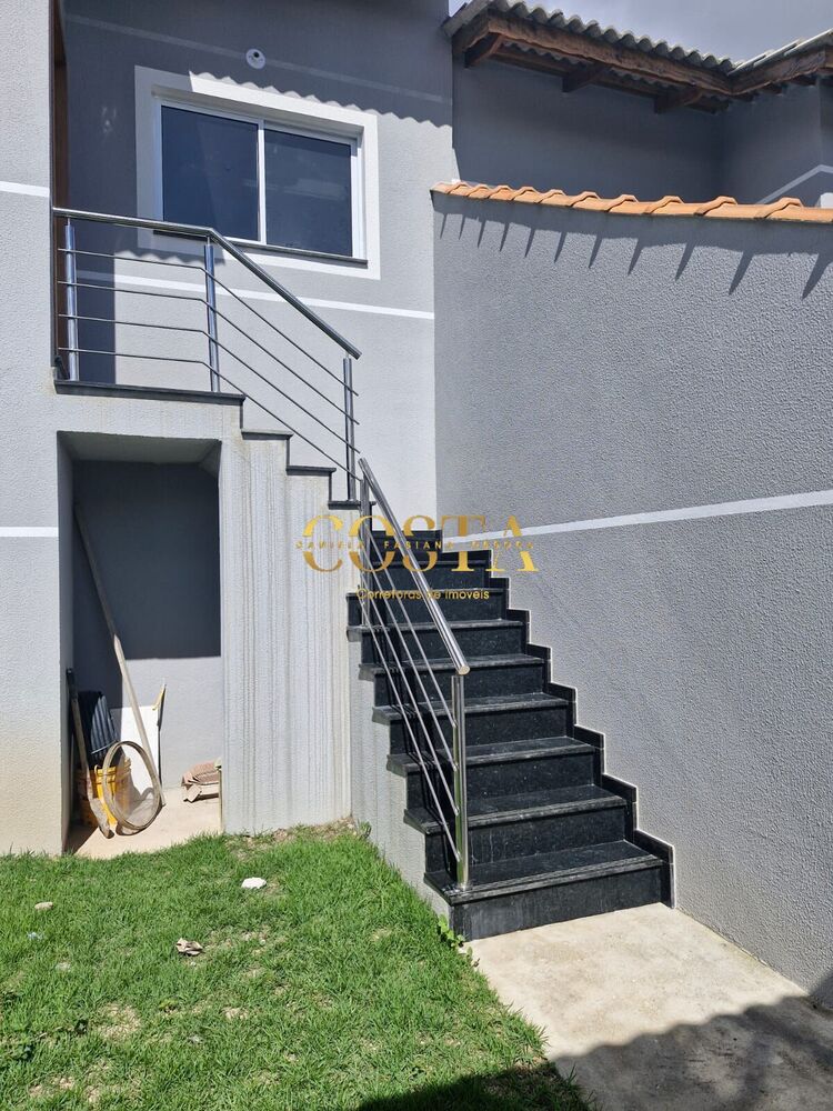 Casa à venda com 3 quartos, 82m² - Foto 3