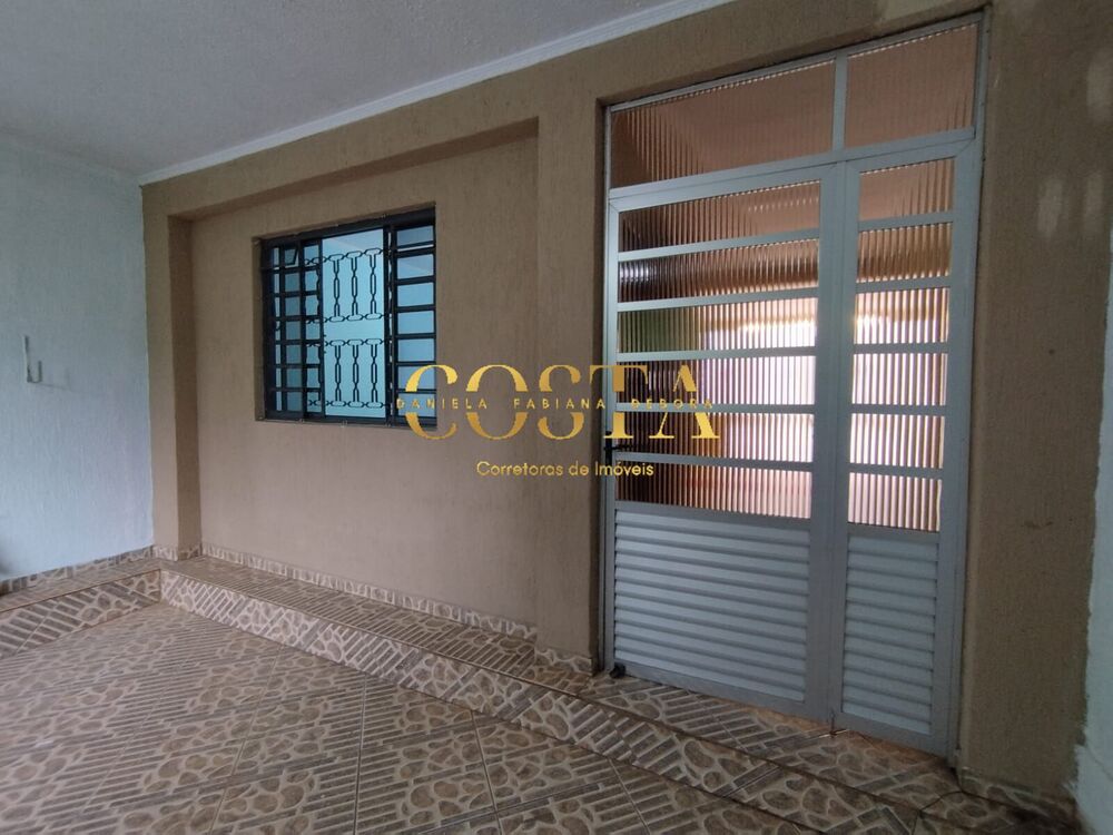 Casa à venda com 2 quartos, 109m² - Foto 4