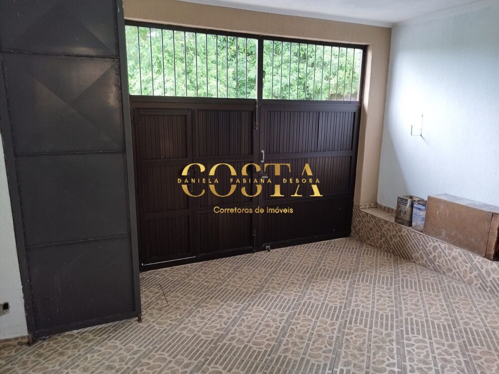 Casa à venda com 2 quartos, 109m² - Foto 3