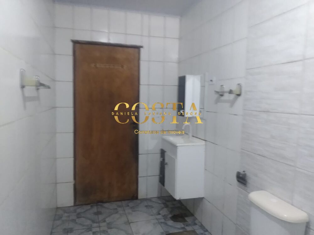 Casa, 4 quartos, 138 m² - Foto 1
