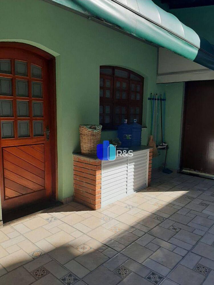 Chácara à venda com 3 quartos, 200m² - Foto 3