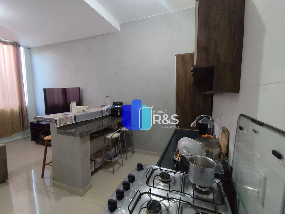 Casa, 4 quartos, 230 m² - Foto 3