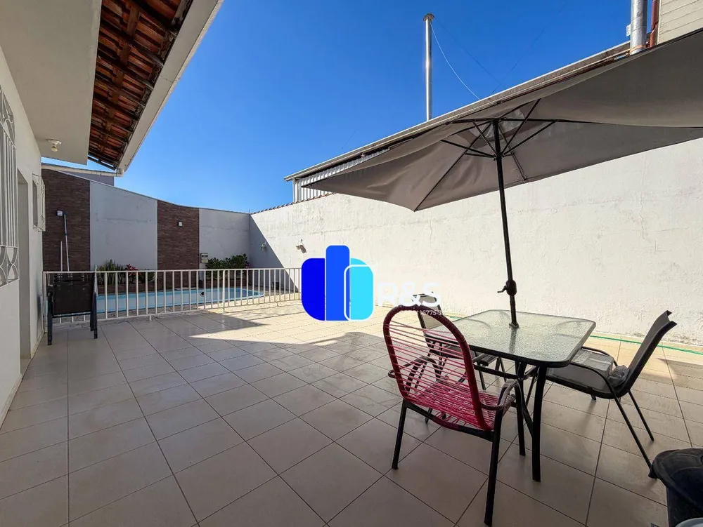 Casa, 5 quartos, 231 m² - Foto 12