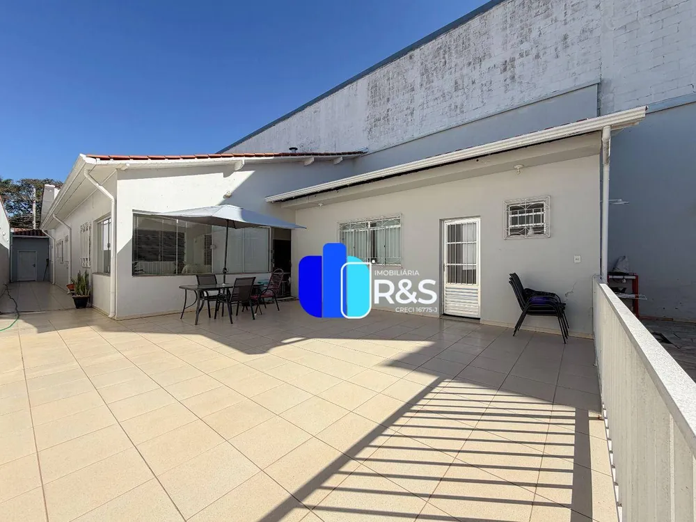 Casa, 5 quartos, 231 m² - Foto 10