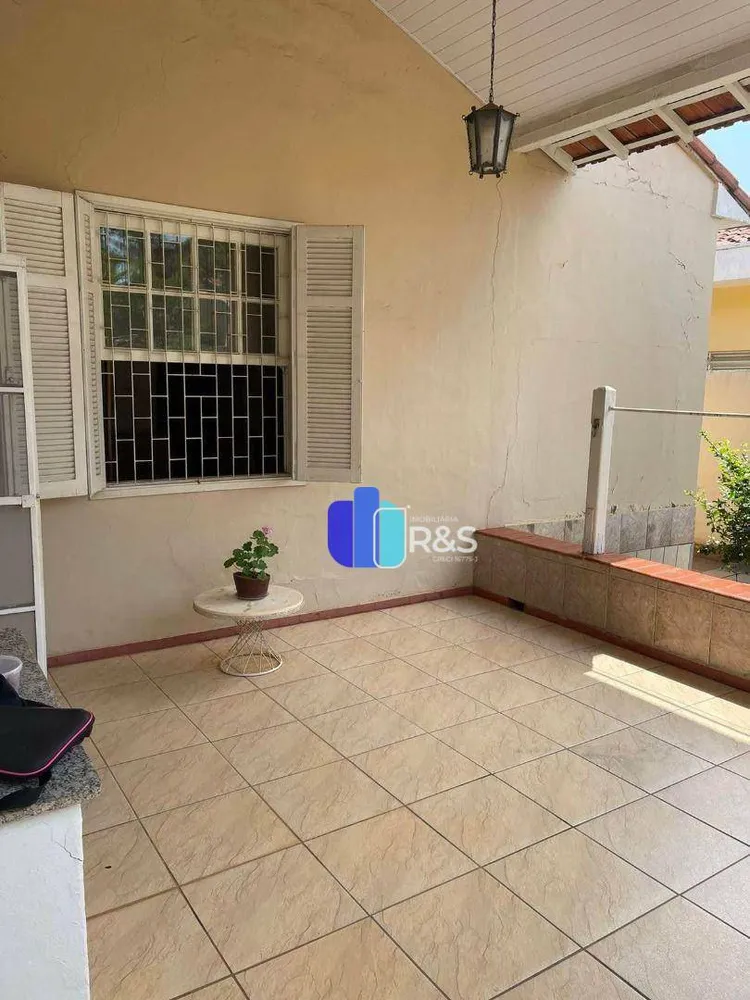 Casa, 4 quartos, 250 m² - Foto 5