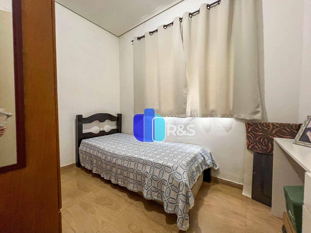 Casa, 3 quartos, 330 m² - Foto 3