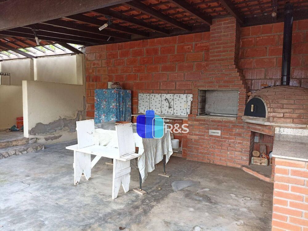 Chácara à venda com 2 quartos, 1263M2 - Foto 4