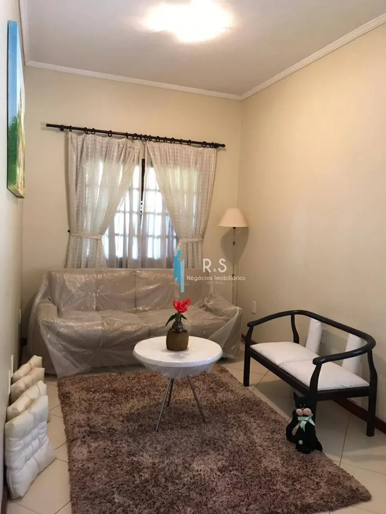 Chácara, 3 quartos, 6100 m² - Foto 2