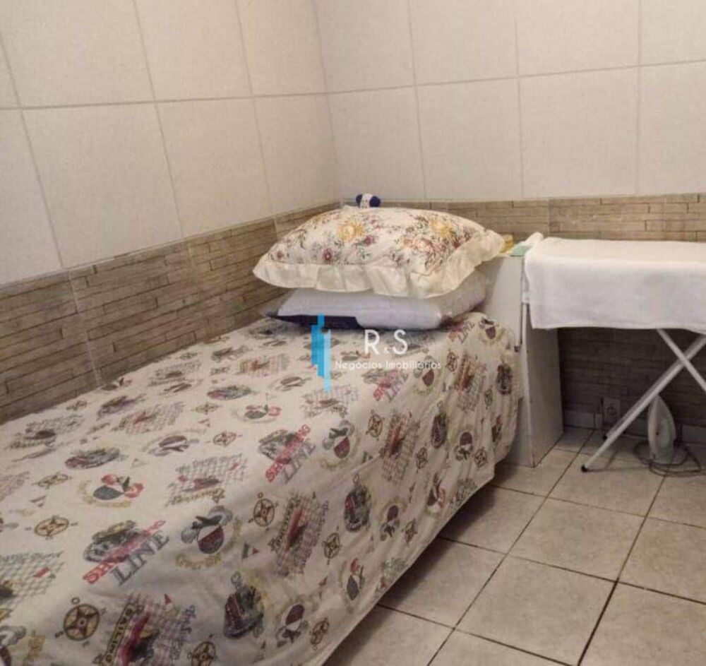 Casa, 7 quartos, 210 m² - Foto 3