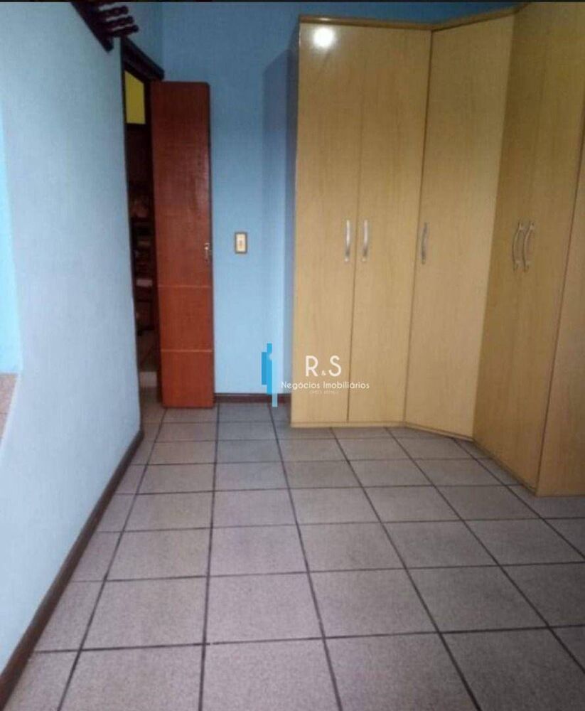 Casa, 7 quartos, 210 m² - Foto 4