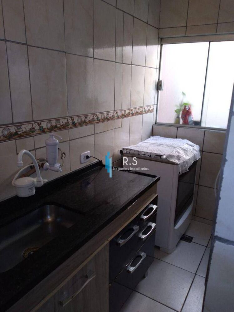 Casa, 7 quartos, 186 m² - Foto 4
