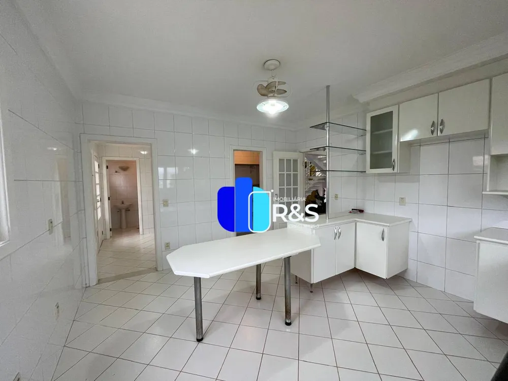 Casa, 3 quartos, 291 m² - Foto 2