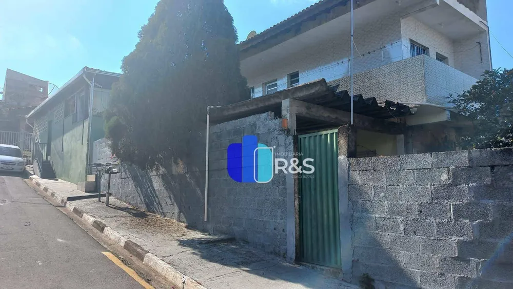 Casa, 2 quartos, 350 m² - Foto 1
