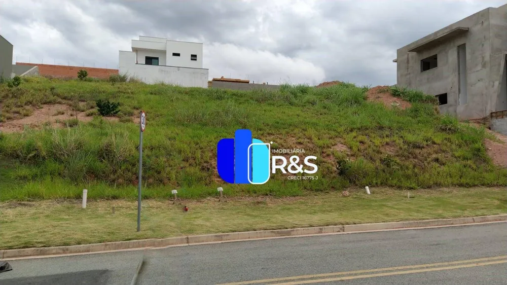 Loteamento e Condomínio, 300 m² - Foto 1
