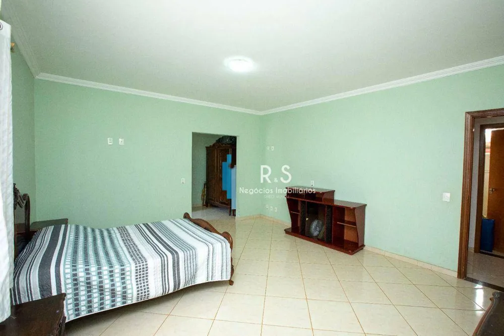 Chácara, 4 quartos, 2400 m² - Foto 5