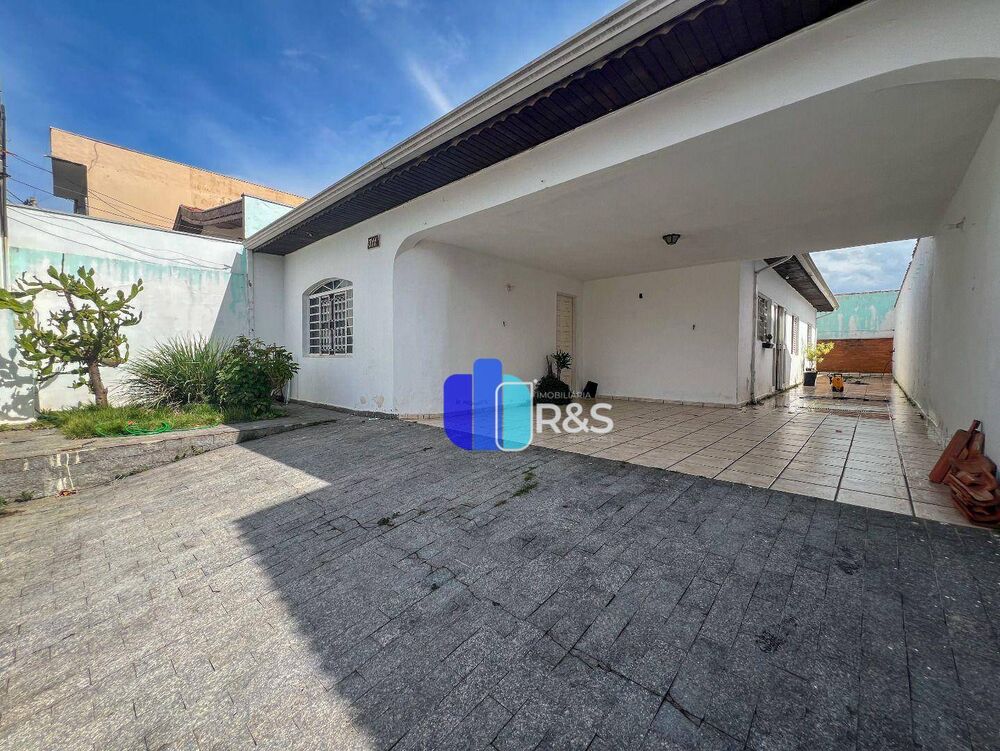 Casa, 3 quartos, 141 m² - Foto 1