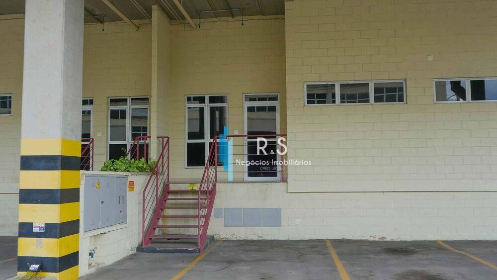Depósito-Galpão-Armazém para alugar, 1622m² - Foto 3