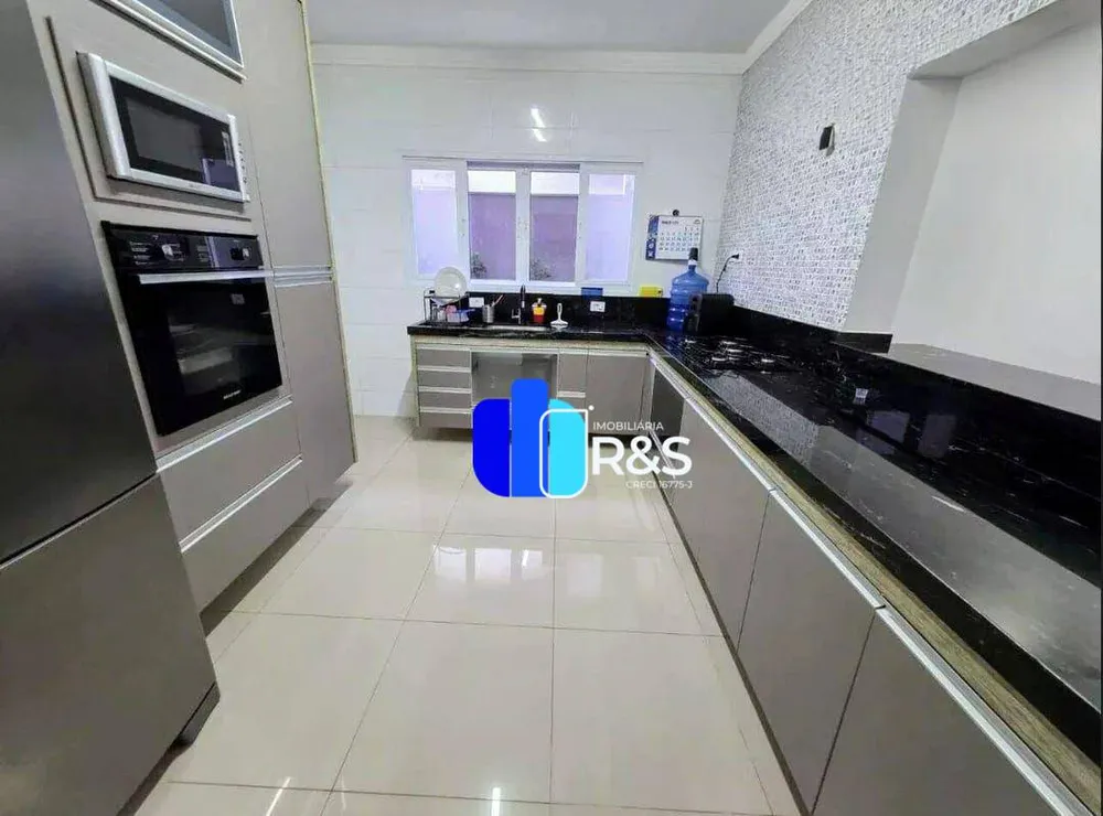 Casa, 3 quartos, 151 m² - Foto 1