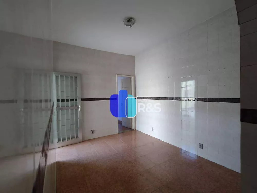 Casa, 4 quartos, 198 m² - Foto 35