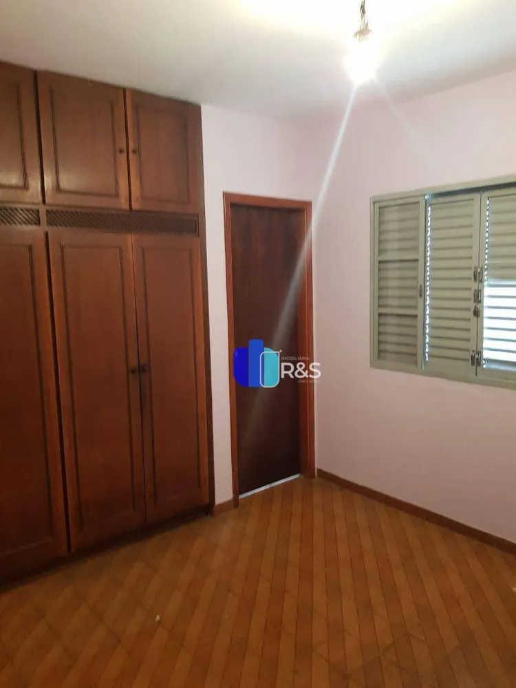 Chácara, 3 quartos, 1719 m² - Foto 2