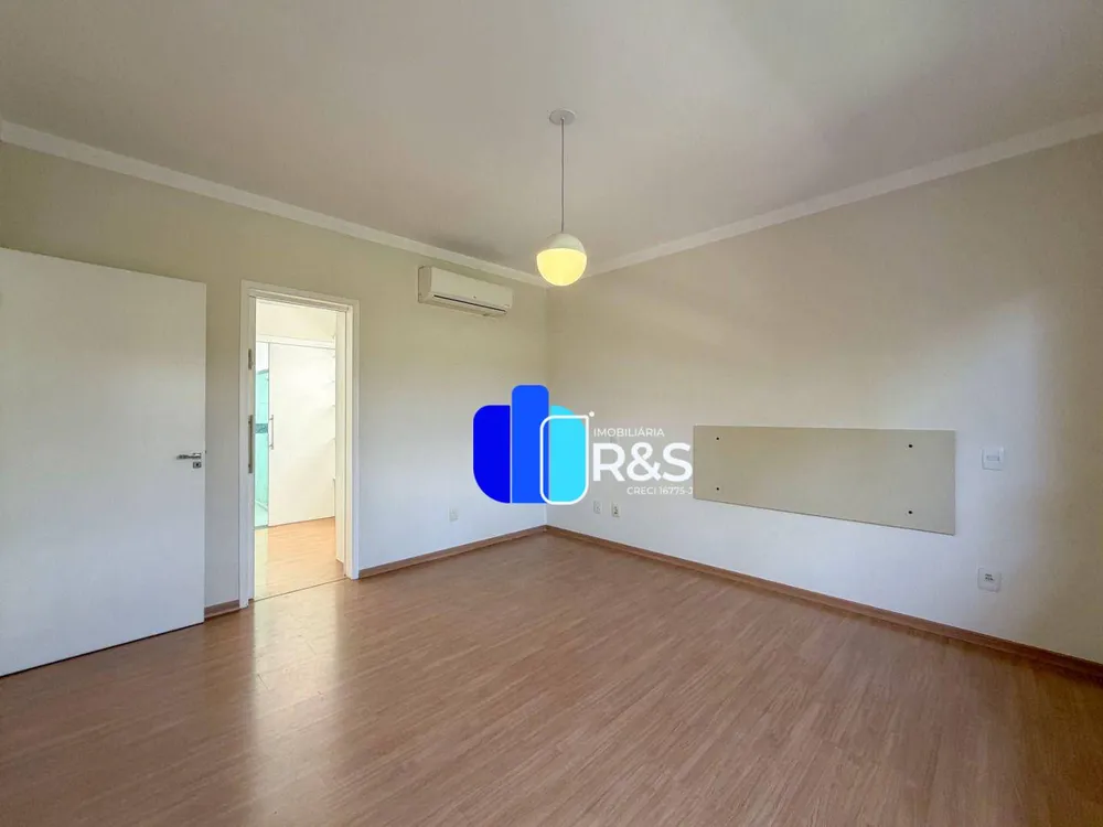 Casa, 3 quartos, 248 m² - Foto 10