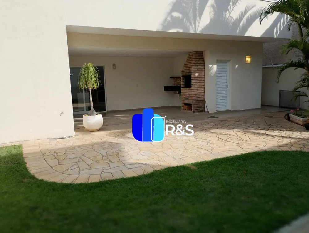 Casa, 3 quartos, 248 m² - Foto 2