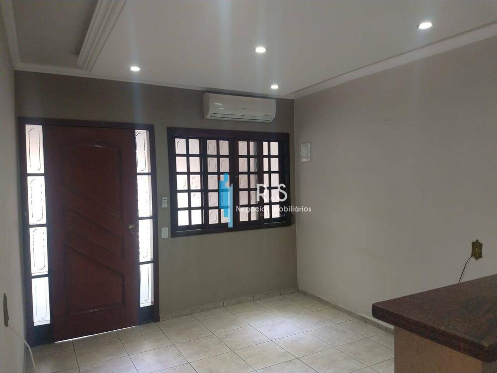 Casa, 2 quartos, 233 m² - Foto 3