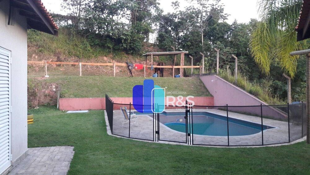 Chácara à venda com 3 quartos, 197m² - Foto 2