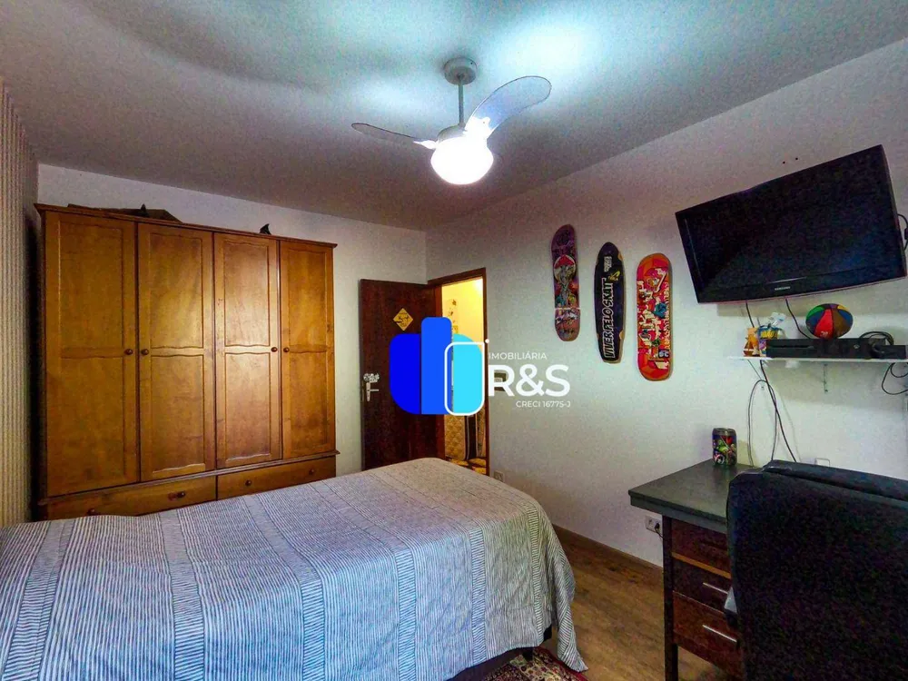 Chácara, 3 quartos, 1090 m² - Foto 4
