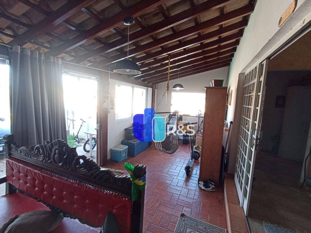 Casa à venda com 1 quarto, 50m² - Foto 4