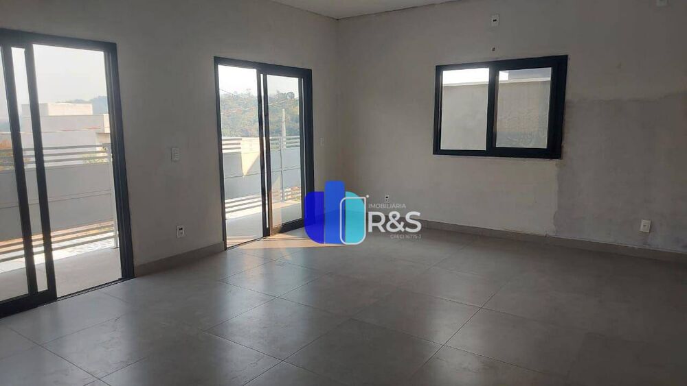 Casa, 3 quartos, 216 m² - Foto 2