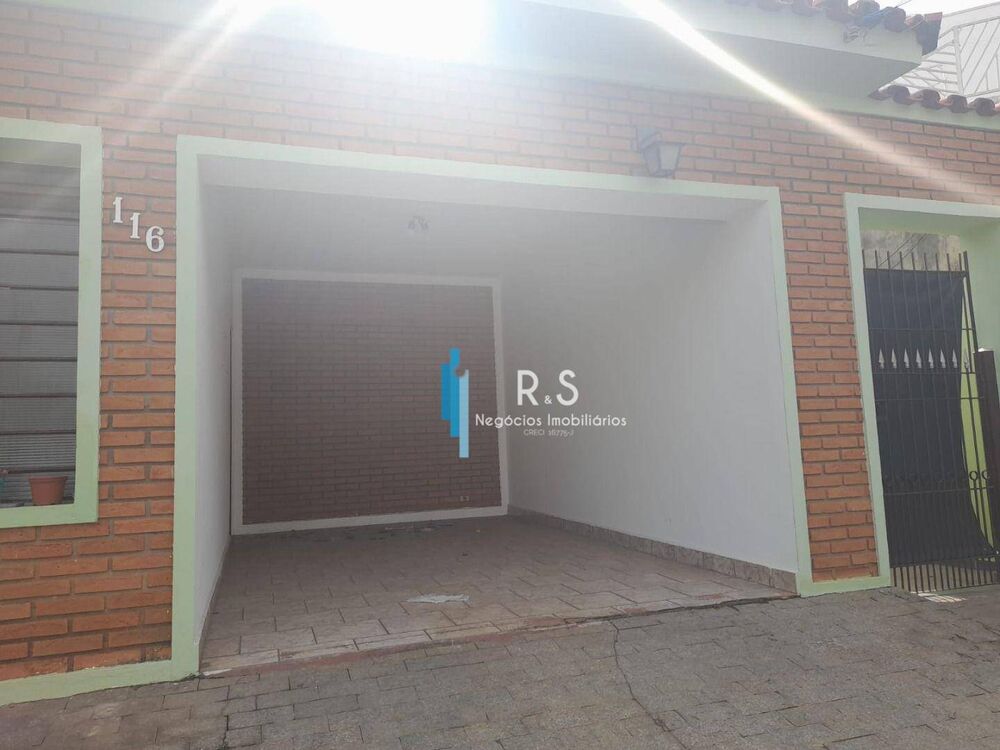 Casa à venda com 2 quartos, 300m² - Foto 1