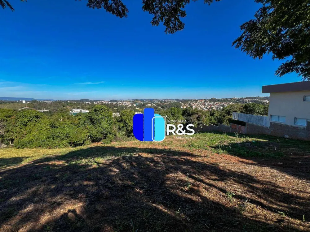 Loteamento e Condomínio, 1500 m² - Foto 1