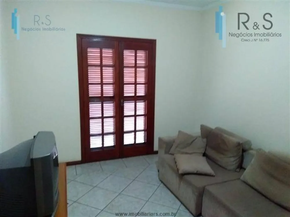 Casa, 3 quartos, 260 m² - Foto 10