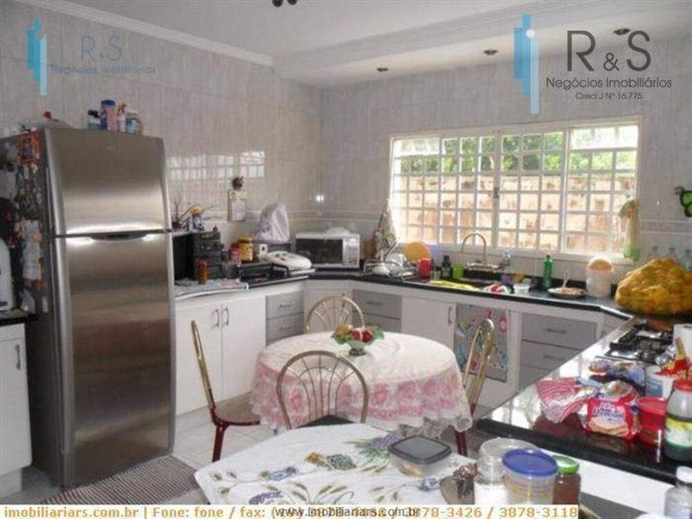 Casa, 3 quartos, 269 m² - Foto 3