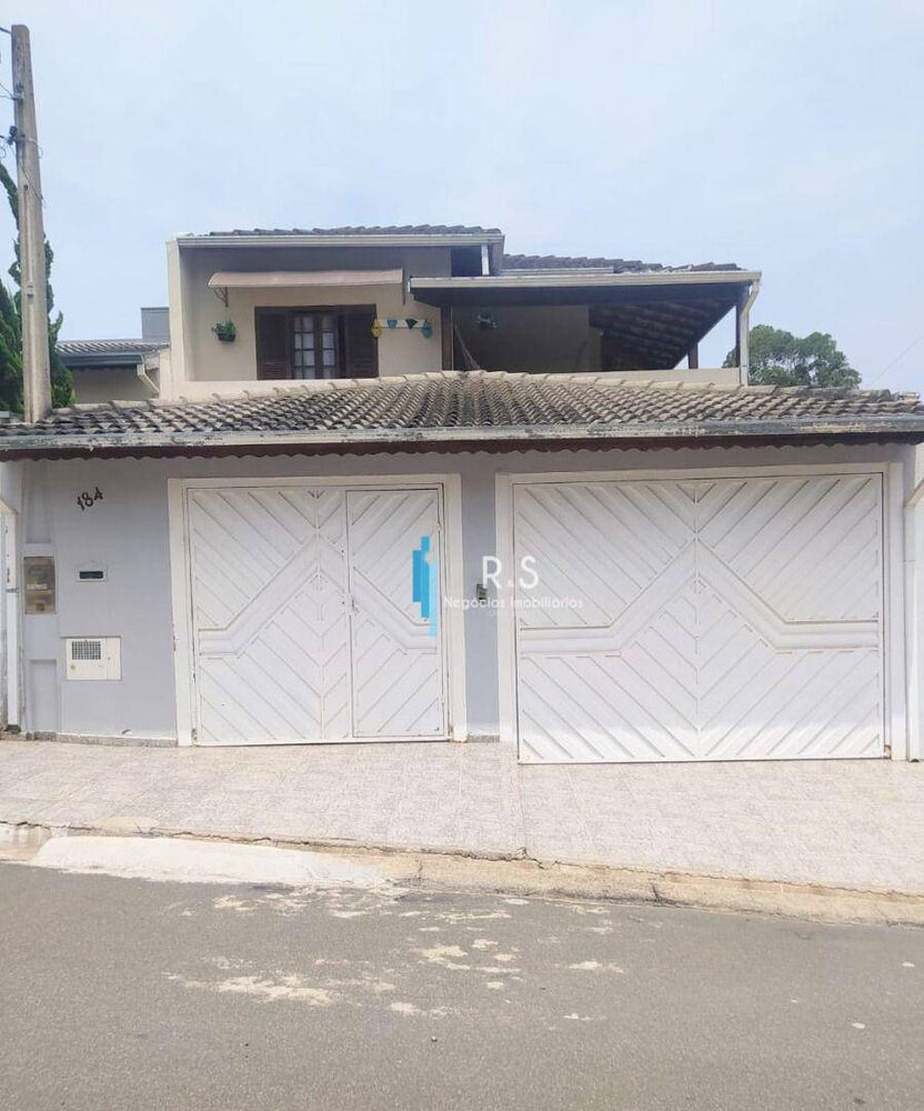 Casa, 4 quartos, 291 m² - Foto 2