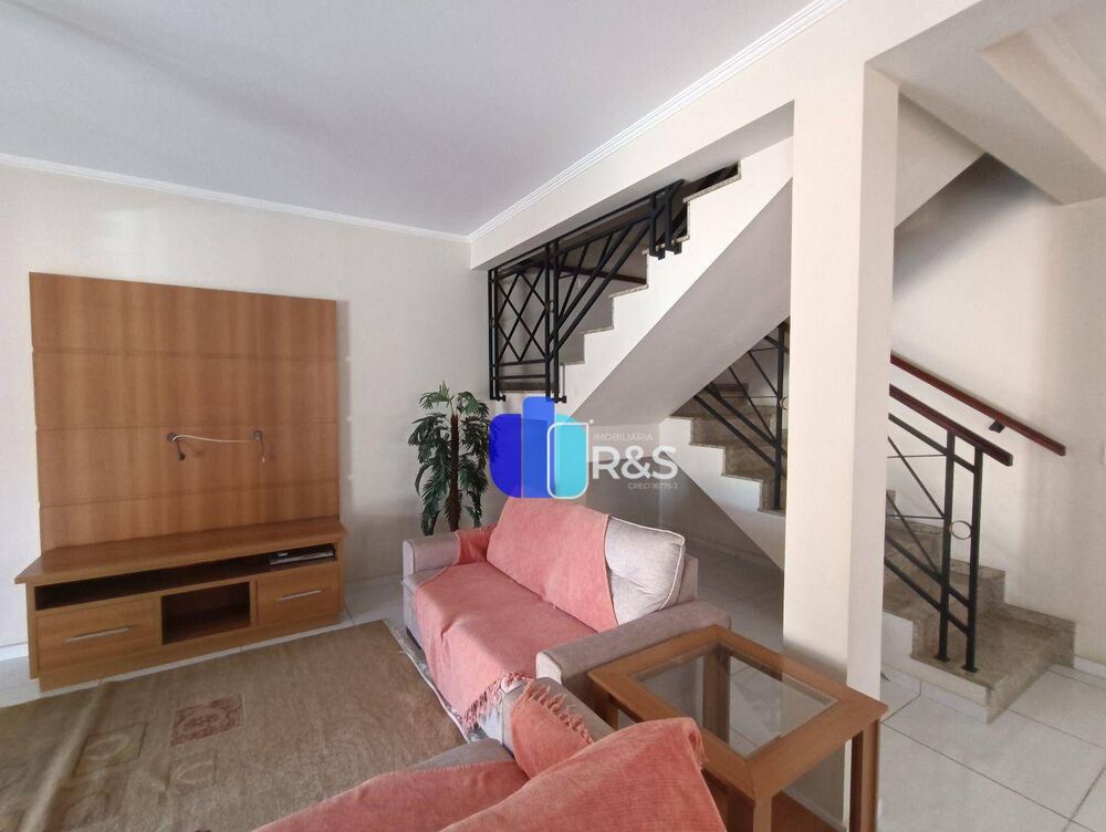 Casa, 3 quartos, 227 m² - Foto 3
