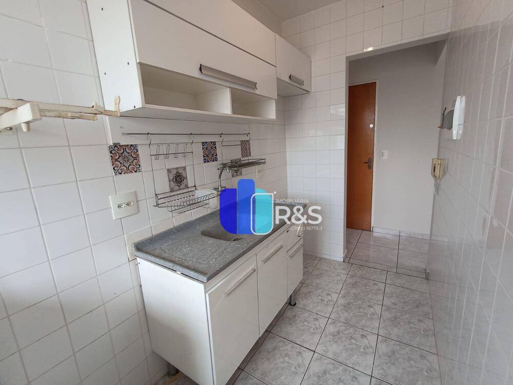 Apartamento à venda e aluguel com 2 quartos, 55m² - Foto 4