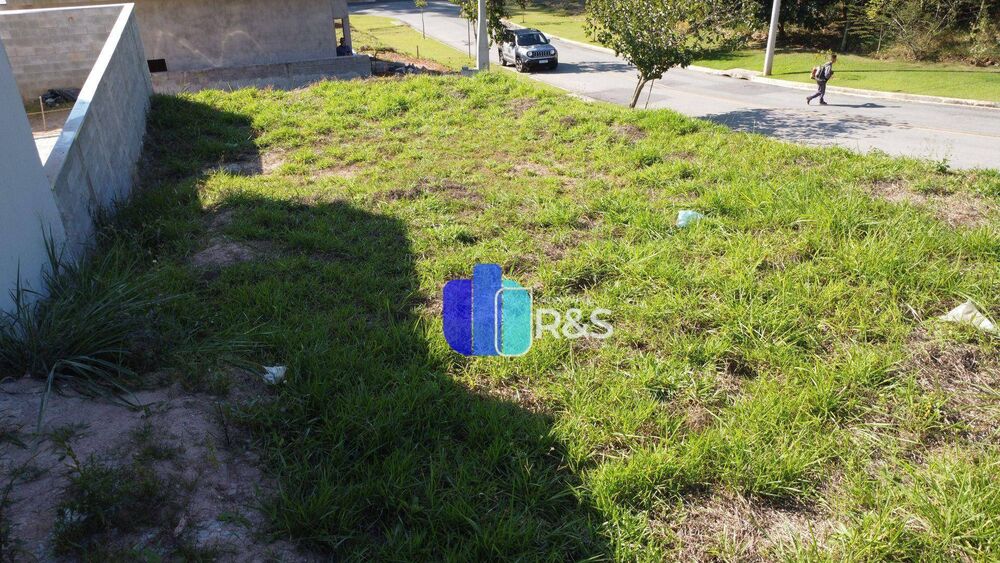 Loteamento e Condomínio, 331 m² - Foto 1
