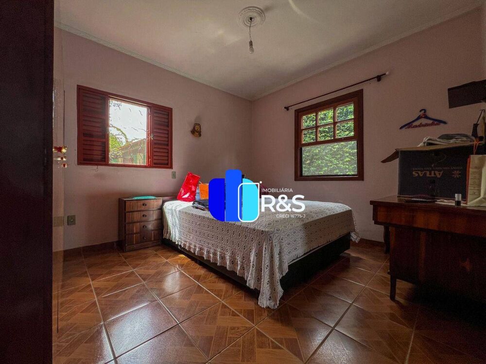 Chácara à venda com 2 quartos, 300m² - Foto 3