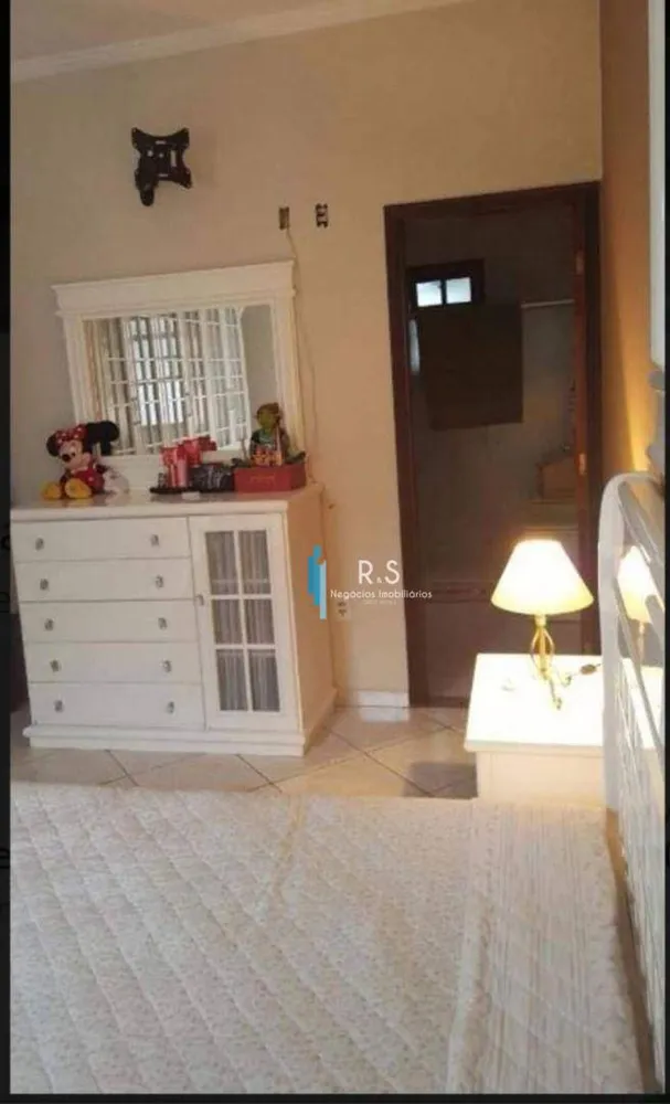 Casa, 3 quartos, 267 m² - Foto 9
