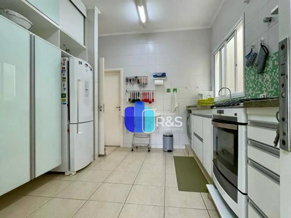 Casa, 4 quartos, 368 m² - Foto 1