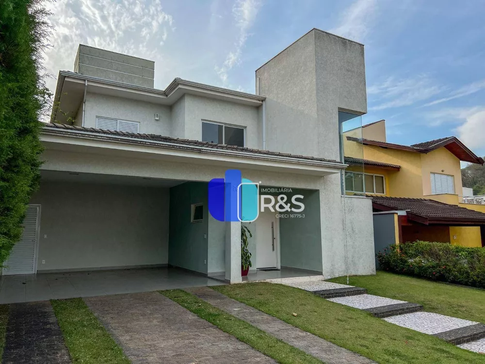 Casa de Condomínio à venda com 3 quartos, 225m² - Foto 1