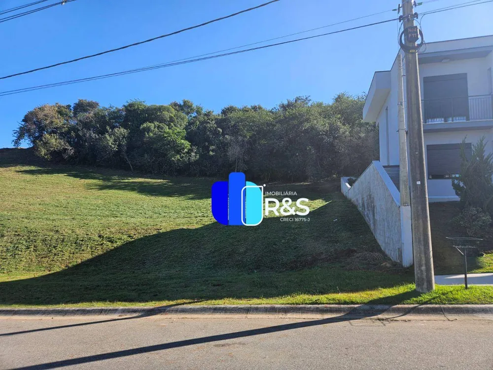 Loteamento e Condomínio, 555 m² - Foto 1