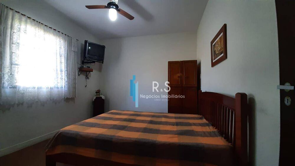 Chácara à venda com 5 quartos, 300m² - Foto 3