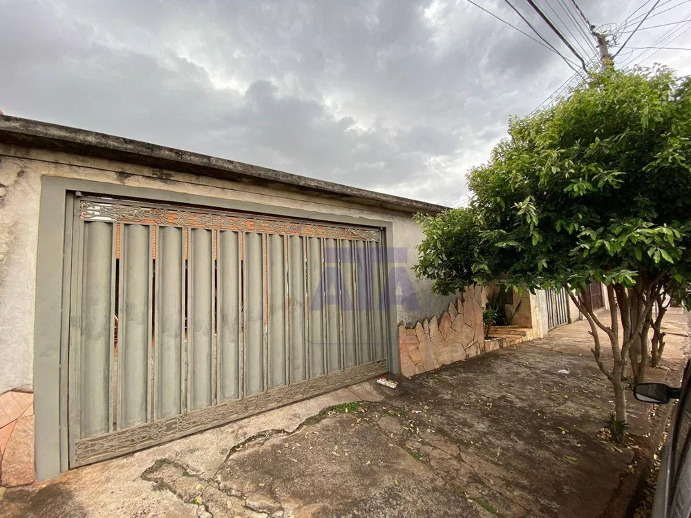 Casa, 3 quartos, 177 m² - Foto 1