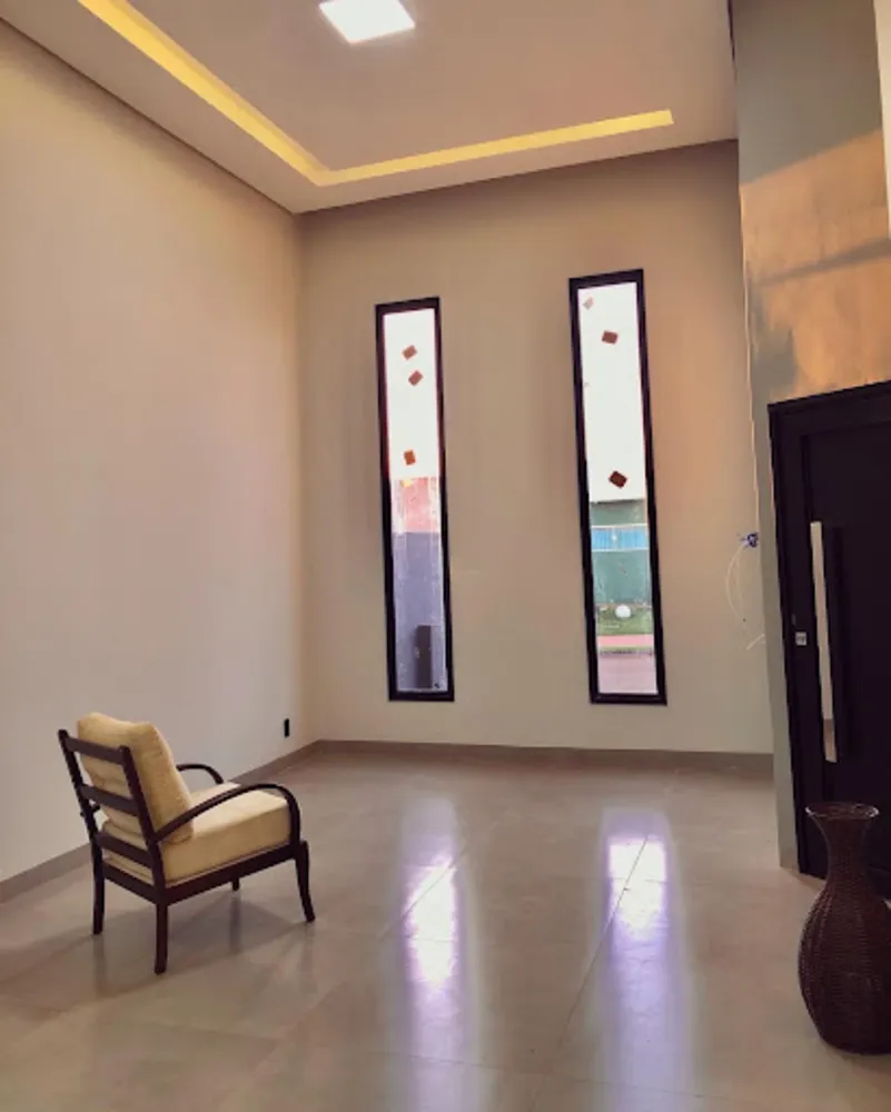 Casa, 3 quartos, 181 m² - Foto 2