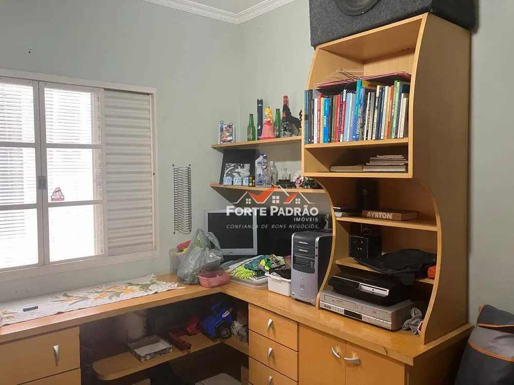 Casa, 3 quartos, 214 m² - Foto 7