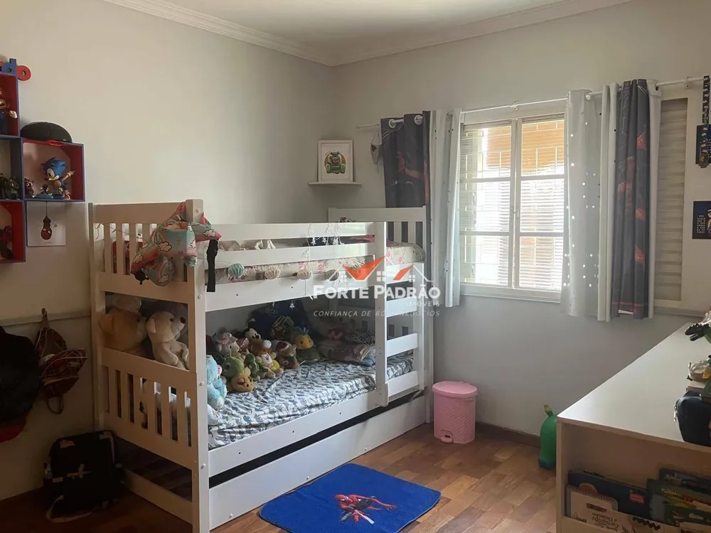 Casa, 3 quartos, 214 m² - Foto 11