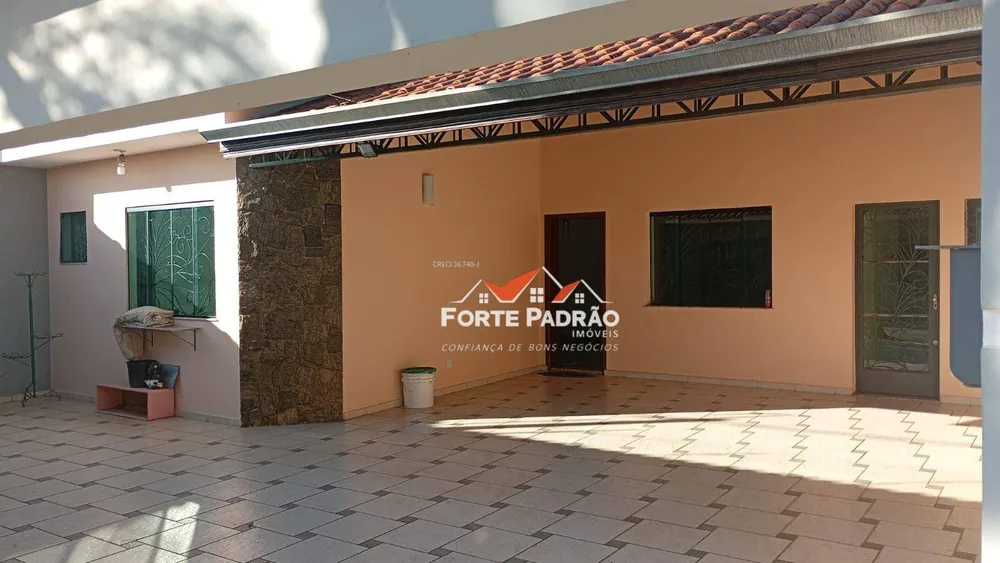 Casa, 3 quartos, 211 m² - Foto 3
